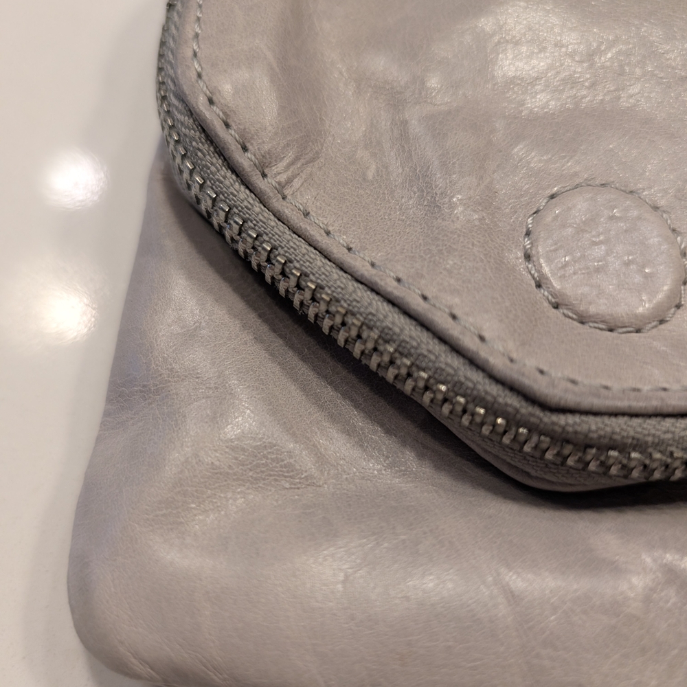 HOBO Grey Leather Festival Boho Zip Crossbody Bag - Picture 2 of 9